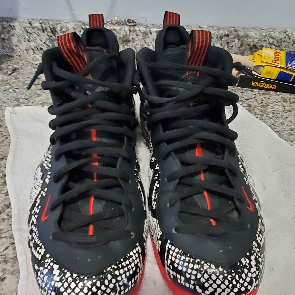 Nike Air Foamposite  snakeskin Men's 13